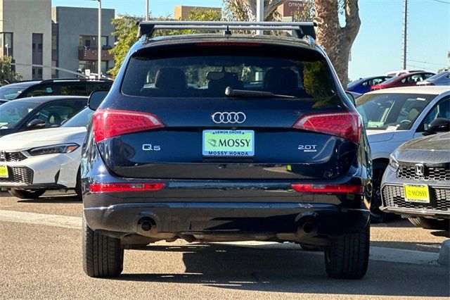 2011 Audi Q5 2.0T Premium 2011 Audi Q5 2.0T Premium