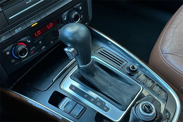 2011 Audi Q5 2.0T Premium 2011 Audi Q5 2.0T Premium