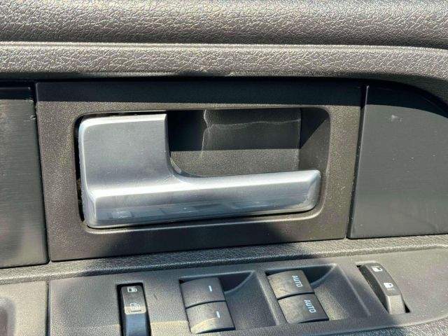 2012 Ford F-150 4WD SuperCrew 145 XL