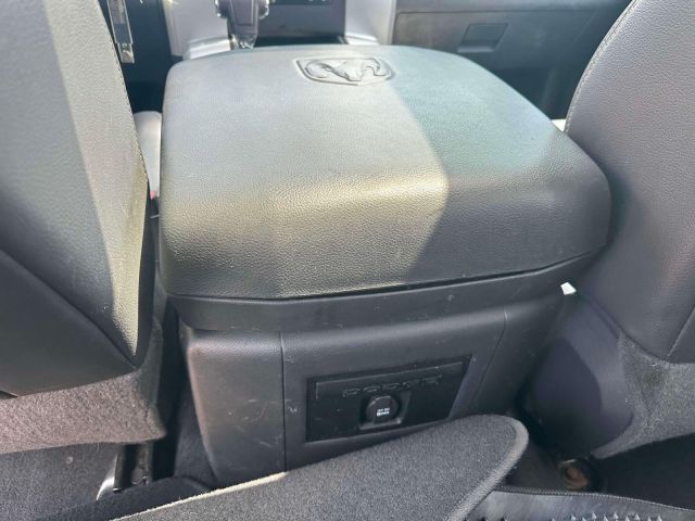 2012 Ram 1500 4WD Quad Cab 140.5 Sport