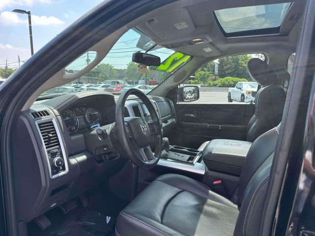 2012 Ram 1500 4WD Quad Cab 140.5 Sport