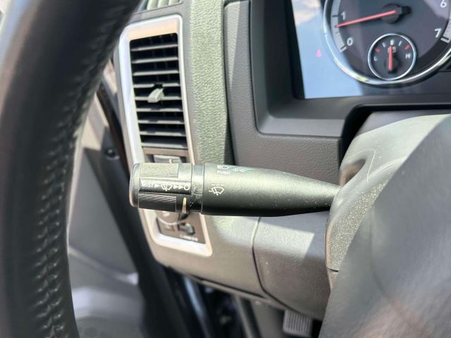 2012 Ram 1500 4WD Quad Cab 140.5 Sport