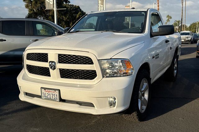 2014 Ram 1500 Express Pre-Owned 2014 Ram 1500 Express Pre-Owned
