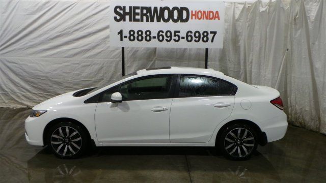 sedan ex $22,445  0  kilometers crimson pearl stock: c15098