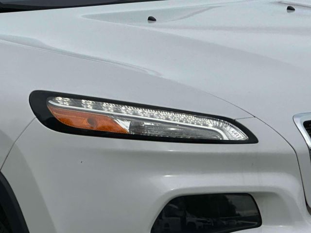 2015 Jeep Cherokee 4WD 4dr Limited 2015 Jeep Cherokee 4WD 4dr Limited