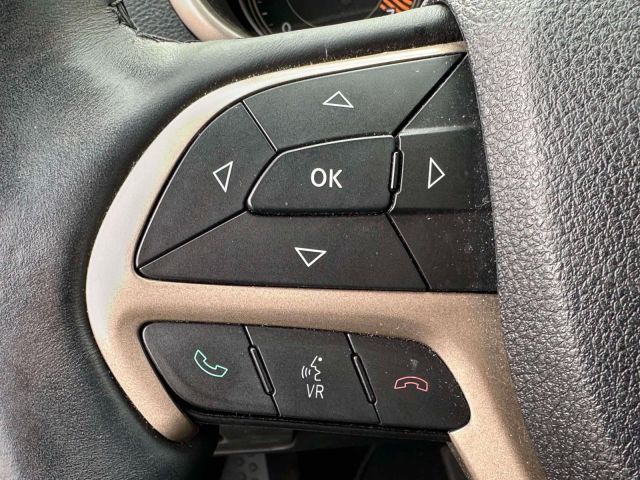 2015 Jeep Cherokee 4WD 4dr Limited 2015 Jeep Cherokee 4WD 4dr Limited