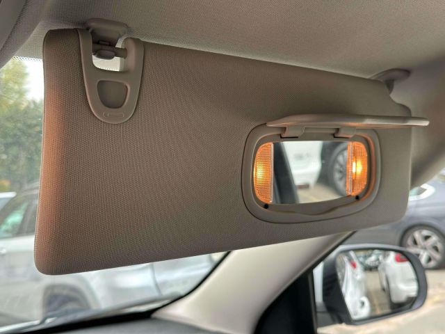 2015 Jeep Cherokee 4WD 4dr Limited 2015 Jeep Cherokee 4WD 4dr Limited