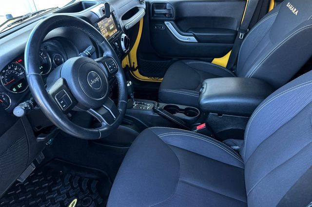 2015 Jeep Wrangler Unlimited Sahara 2015 Jeep Wrangler Unlimited Sahara