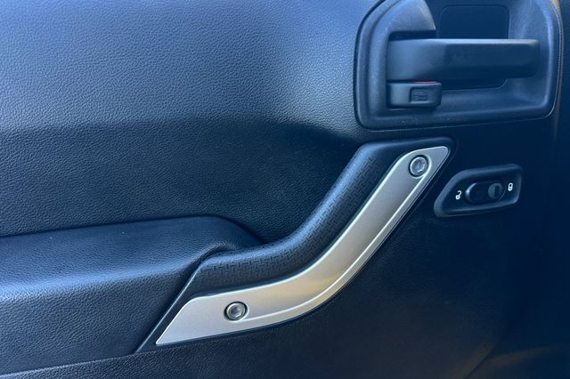 2015 Jeep Wrangler Unlimited Sahara 2015 Jeep Wrangler Unlimited Sahara