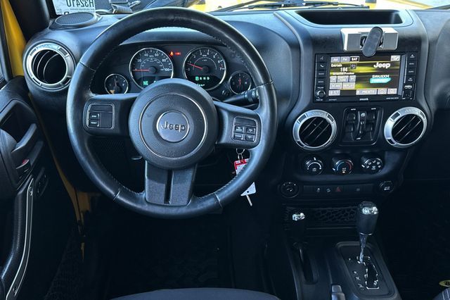 2015 Jeep Wrangler Unlimited Sahara 2015 Jeep Wrangler Unlimited Sahara