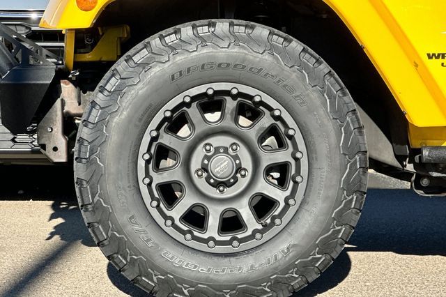 2015 Jeep Wrangler Unlimited Sahara 2015 Jeep Wrangler Unlimited Sahara