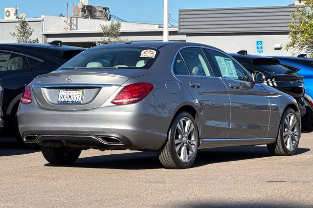 2015 Mercedes-Benz C-Class C 300 Pre-Owned 2015 Mercedes-Benz C-Class C 300 Pre-Owned