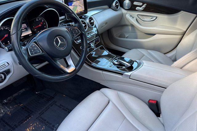 2015 Mercedes-Benz C-Class C 300 Pre-Owned 2015 Mercedes-Benz C-Class C 300 Pre-Owned