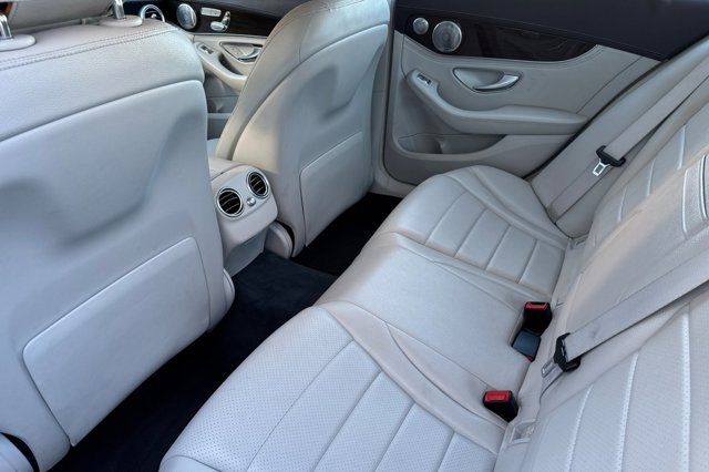 2015 Mercedes-Benz C-Class C 300 Pre-Owned 2015 Mercedes-Benz C-Class C 300 Pre-Owned