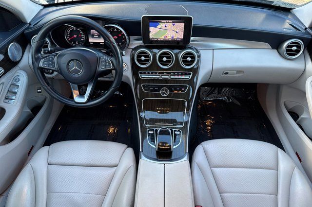 2015 Mercedes-Benz C-Class C 300 Pre-Owned 2015 Mercedes-Benz C-Class C 300 Pre-Owned