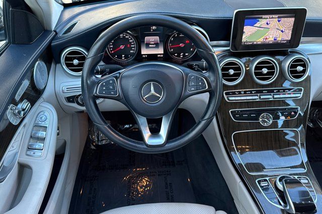 2015 Mercedes-Benz C-Class C 300 Pre-Owned 2015 Mercedes-Benz C-Class C 300 Pre-Owned