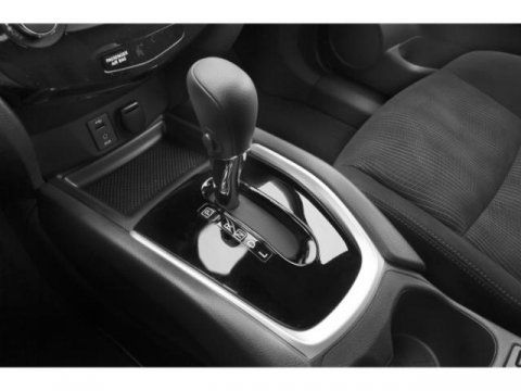 2015 Nissan Rogue SV 2015 Nissan Rogue SV