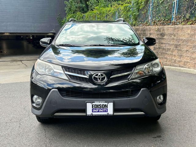 2015 Toyota RAV4 AWD 4dr XLE (Natl)