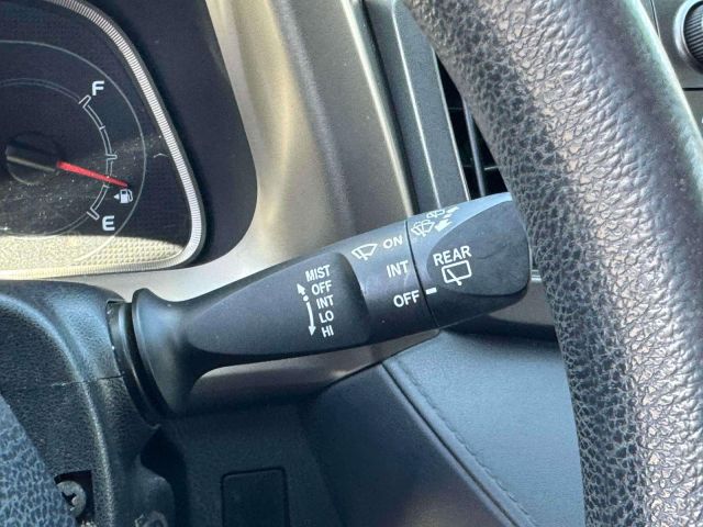 2015 Toyota RAV4 AWD 4dr LE (Natl)