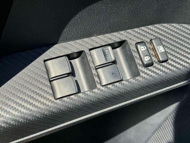 2015 Toyota RAV4 AWD 4dr LE (Natl)