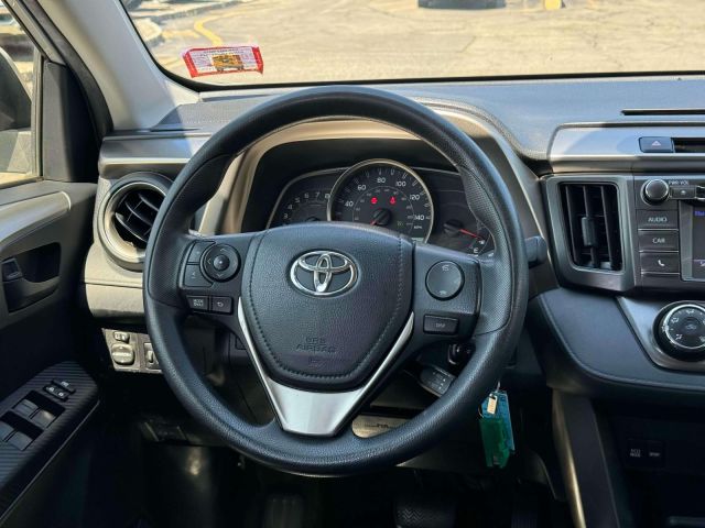 2015 Toyota RAV4 AWD 4dr LE (Natl)