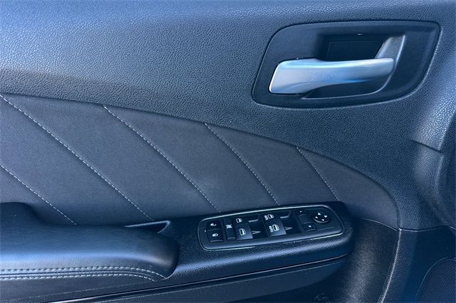 2016 Dodge Charger SXT 2016 Dodge Charger SXT