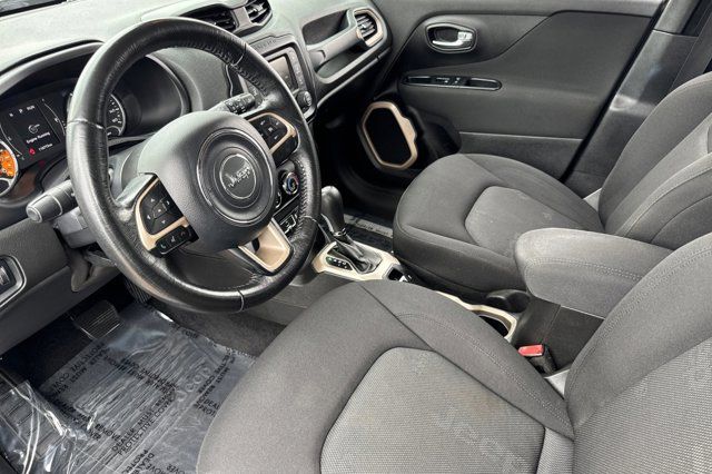 2016 Jeep Renegade Latitude Certified Pre-Owned 2016 Jeep Renegade Latitude Certified Pre-Owned