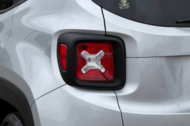 2016 Jeep Renegade Latitude Certified Pre-Owned 2016 Jeep Renegade Latitude Certified Pre-Owned