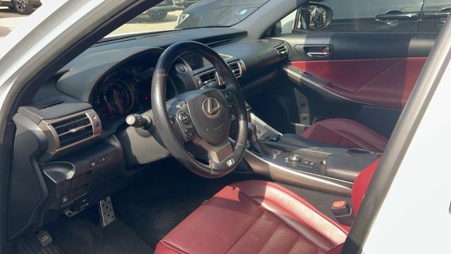 2016 Lexus IS 300 4dr Sdn AWD