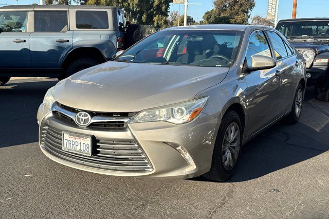 2016 Toyota Camry LE Pre-Owned 2016 Toyota Camry LE Pre-Owned