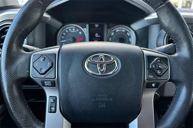 2016 Toyota Tacoma SR5 2016 Toyota Tacoma SR5
