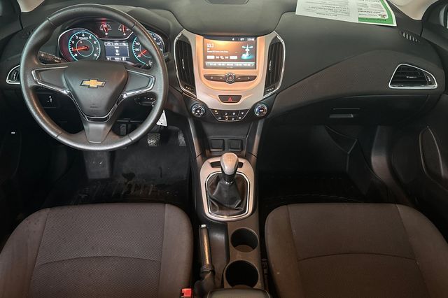 2017 Chevrolet Cruze LS