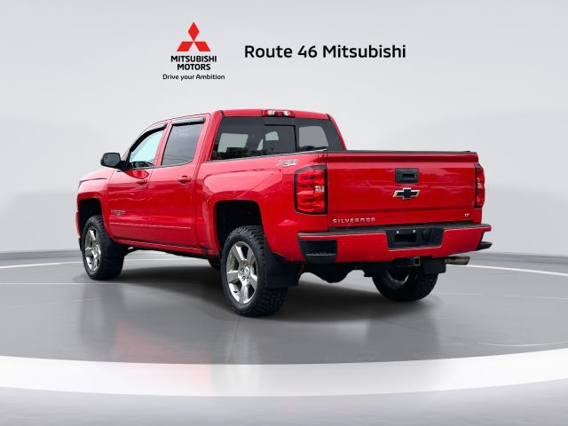 2017 Chevrolet Silverado 1500 4WD Crew Cab 143.5 LT w/2LT