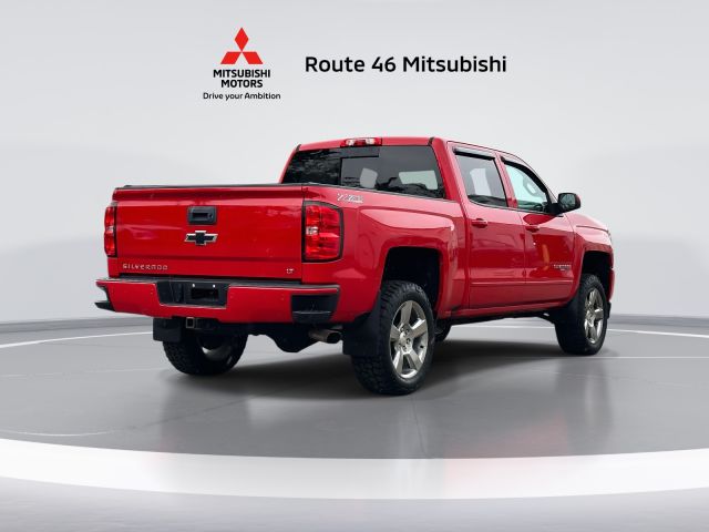 2017 Chevrolet Silverado 1500 4WD Crew Cab 143.5 LT w/2LT