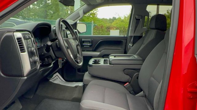 2017 Chevrolet Silverado 1500 4WD Crew Cab 143.5 LT w/2LT