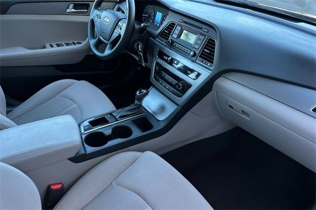 2017 Hyundai Sonata Base 2017 Hyundai Sonata Base