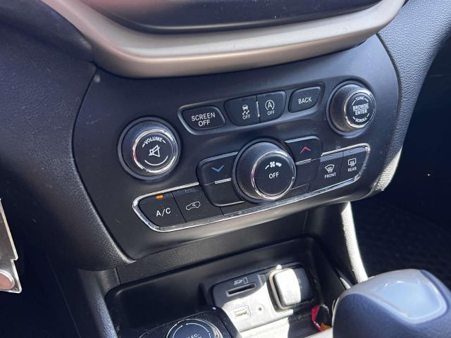 2017 Jeep Cherokee 75th Anniversary Edition 4x4 *Ltd Avail*
