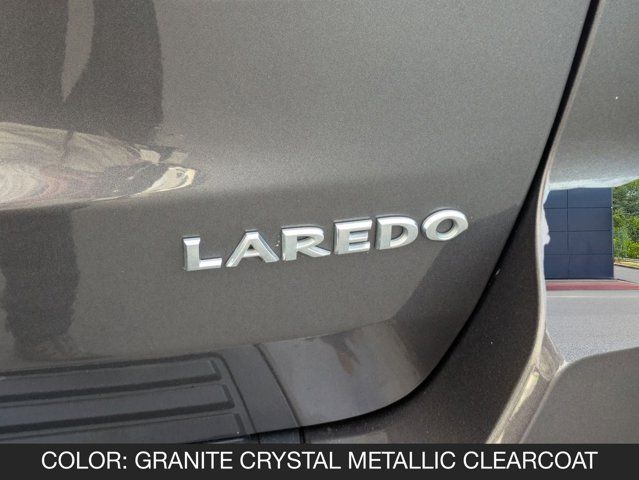 2017 Jeep Grand Cherokee Laredo 2017 Jeep Grand Cherokee Laredo