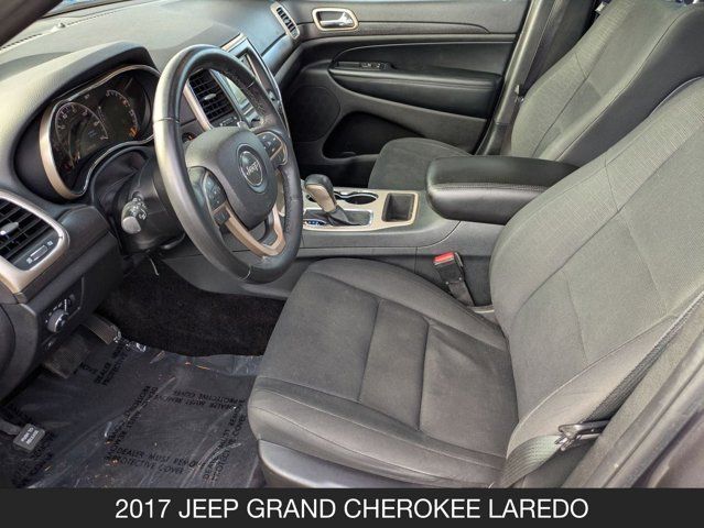 2017 Jeep Grand Cherokee Laredo 2017 Jeep Grand Cherokee Laredo