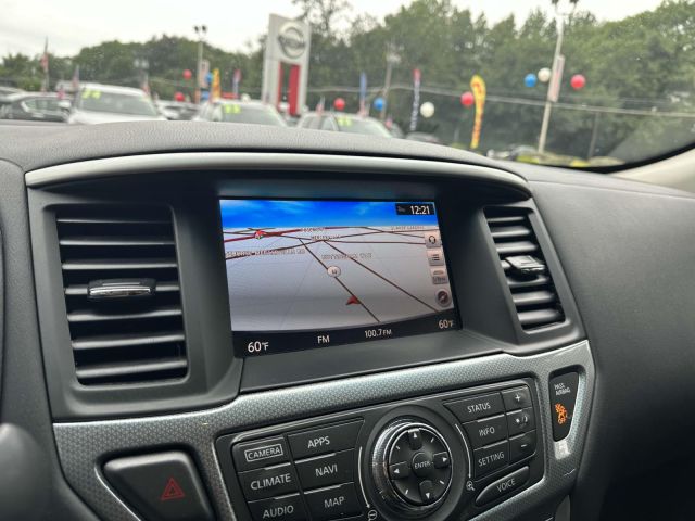 2017 Nissan Pathfinder 4x4 SL