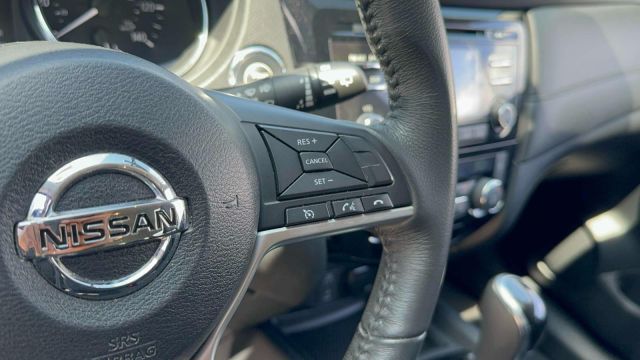 2017 Nissan Rogue AWD SV
