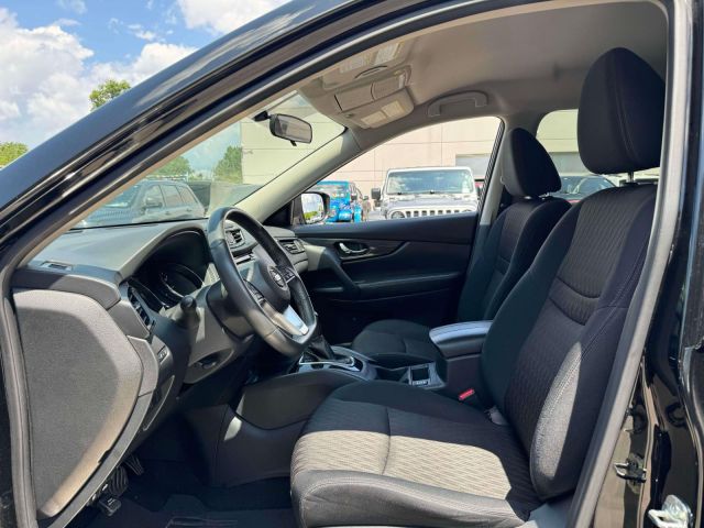 2017 Nissan Rogue AWD SV