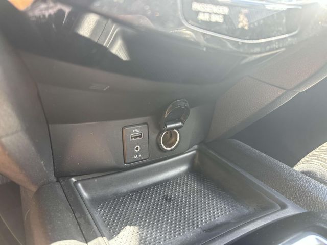 2017 Nissan Rogue AWD SV