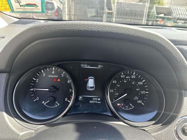 2017 Nissan Rogue AWD SV