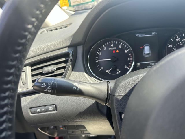 2017 Nissan Rogue AWD SV