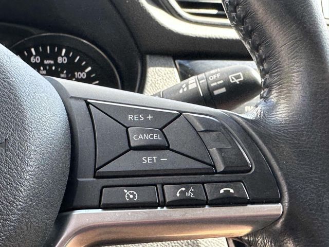 2017 Nissan Rogue AWD SV