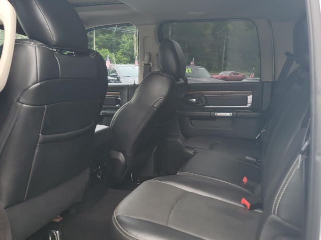 2017 Ram 1500 Laramie 4x4 Crew Cab 57 Box
