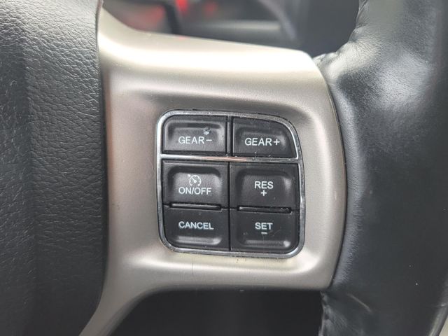 2017 Ram 1500 Laramie 4x4 Crew Cab 57 Box