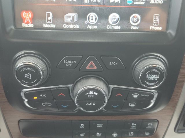 2017 Ram 1500 Laramie 4x4 Crew Cab 57 Box