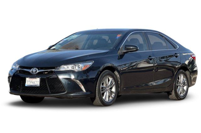 2017 Toyota Camry SE Pre-Owned